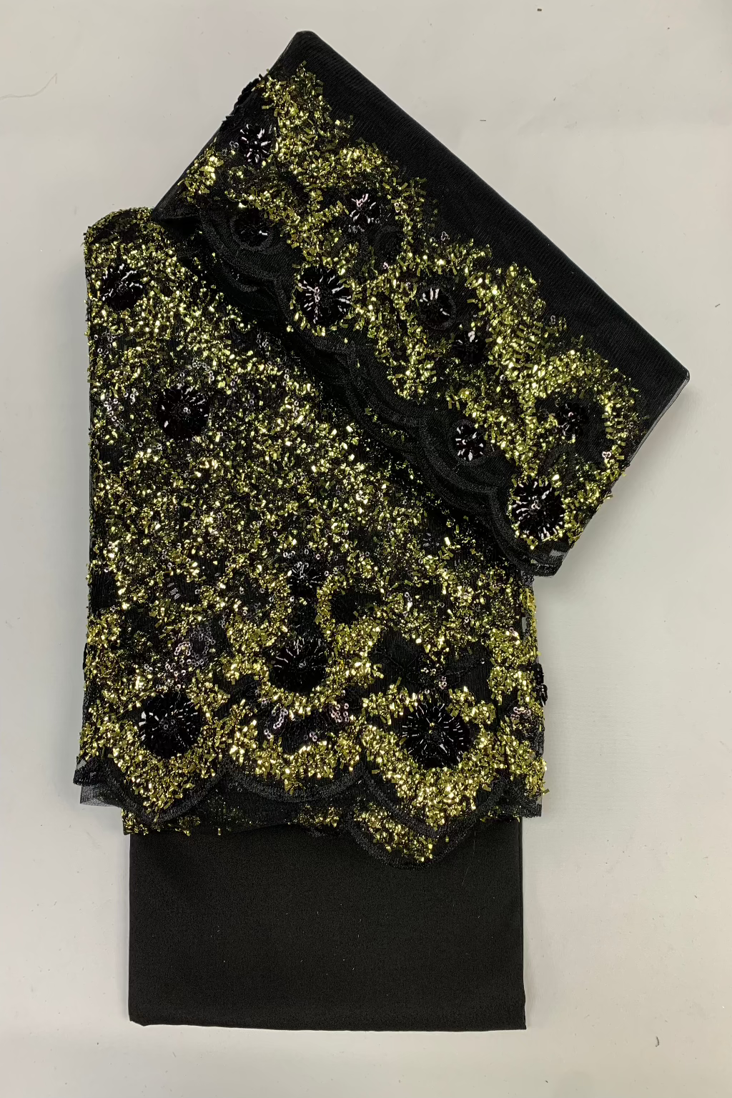 D8 Unstitched Ladies Embroidered Net 4pc Suit