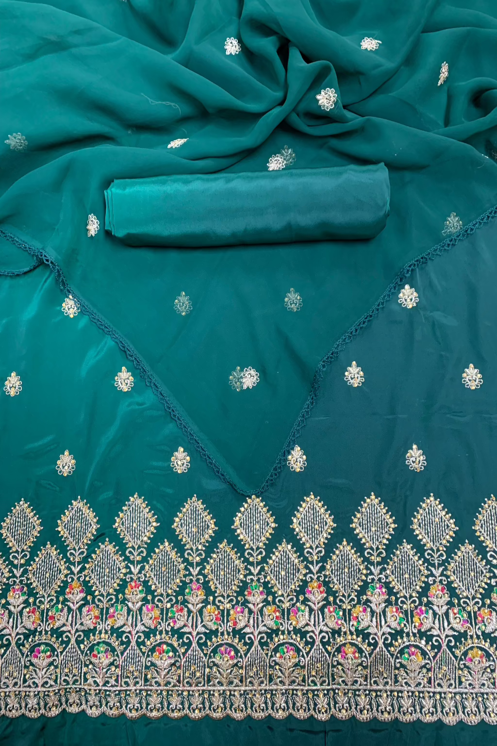 9497 Unstitched Ladies Embroidered Crepe 3pc Suit