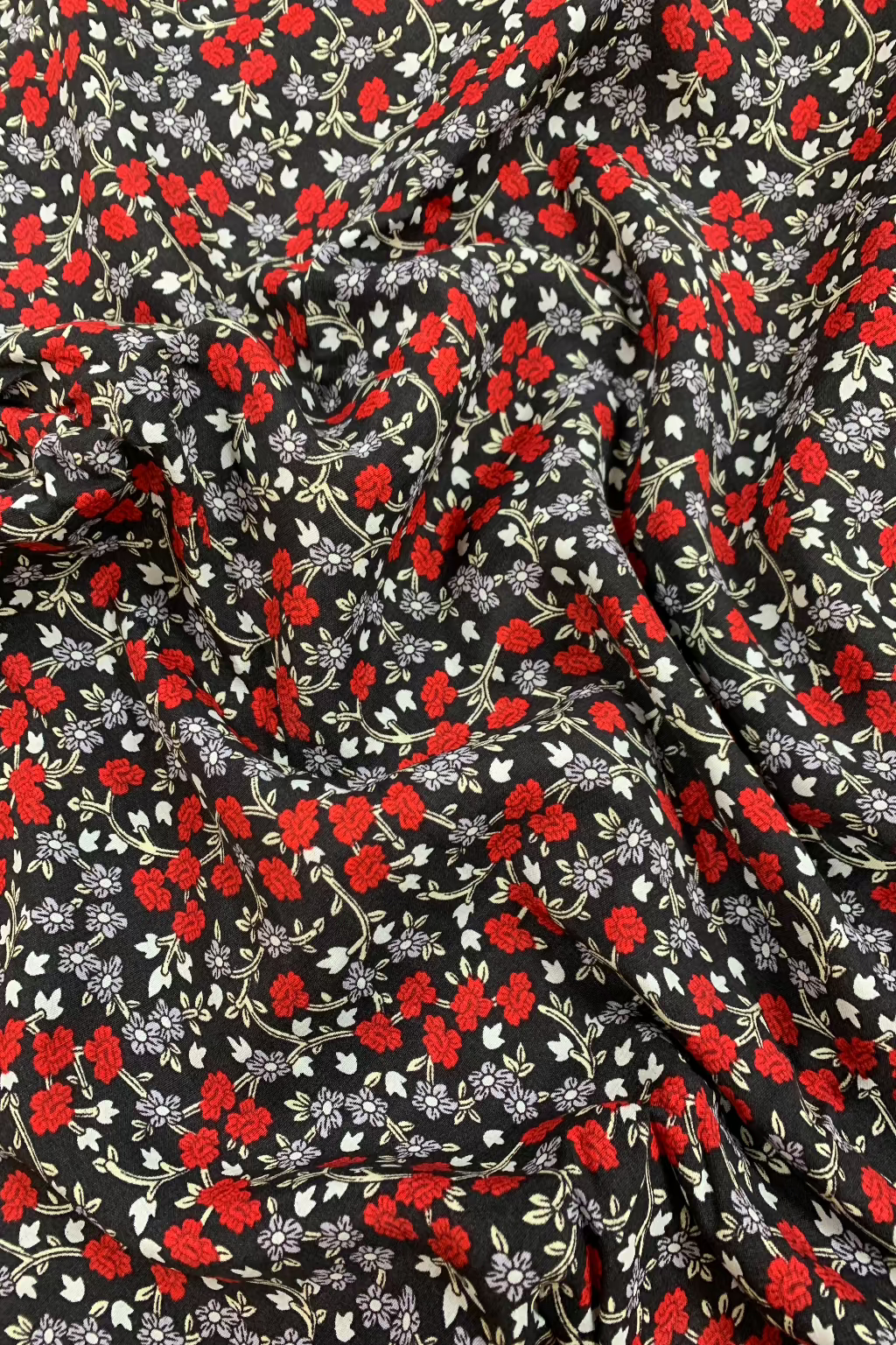 Printed Loose Viscose Dress Fabric 4 Metres