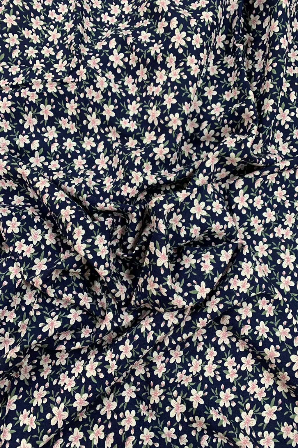 Printed Loose Viscose Dress Fabric 4 Metres