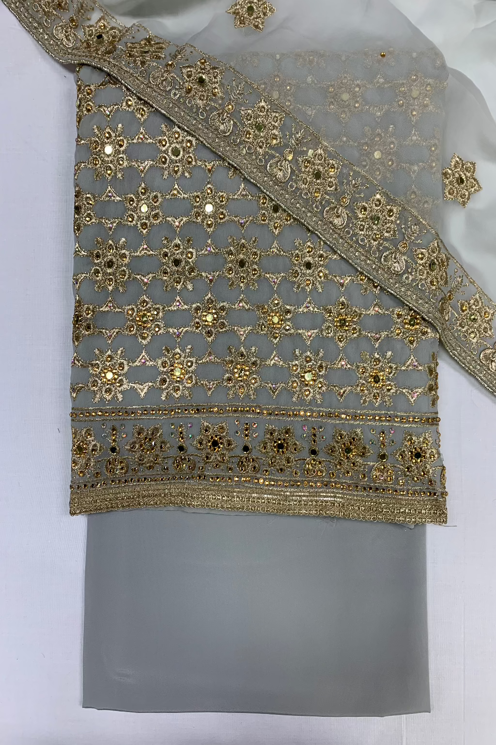 5578 Floral Gold Embroidery Georgette 4pc Unstitched Suit