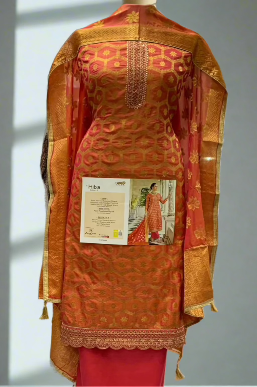 HIBA3 Ladies Banarsi Jacquard Embroidery 3pc Unstitched Suit