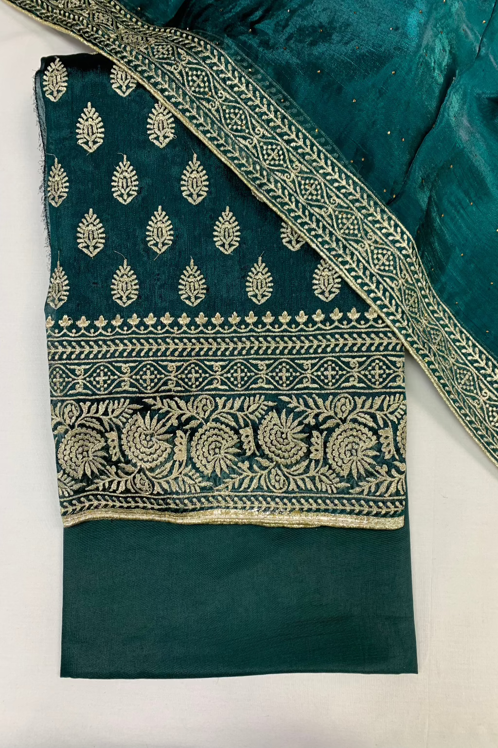 5778 Floral Gold Embroidery Shimmer 4pc Unstitched Suit