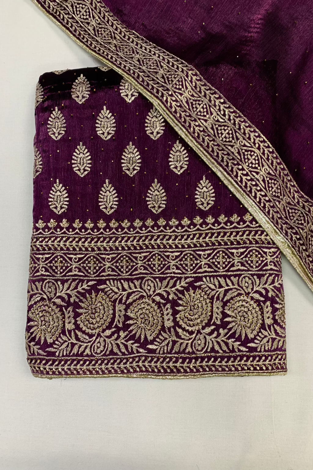 5778 Floral Gold Embroidery Shimmer 4pc Unstitched Suit