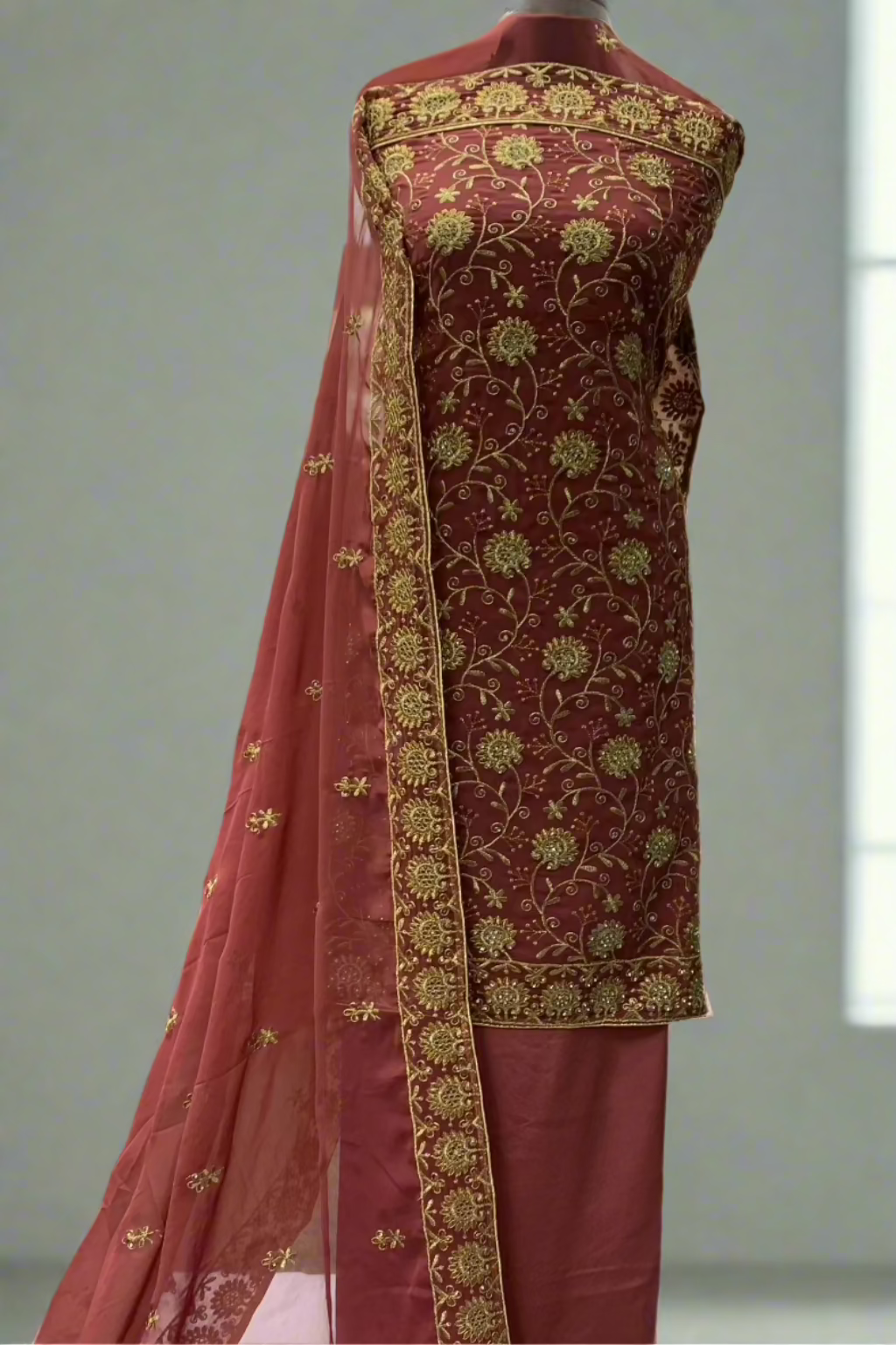 167 Gold Embroidery Georgette 4pc Unstitched Suit