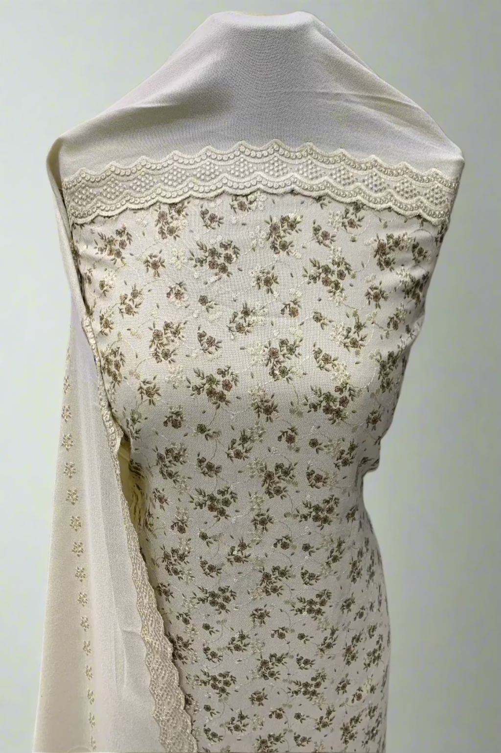 182 Floral Print Alpine 3pc Warm Unstitched Suit with Border
