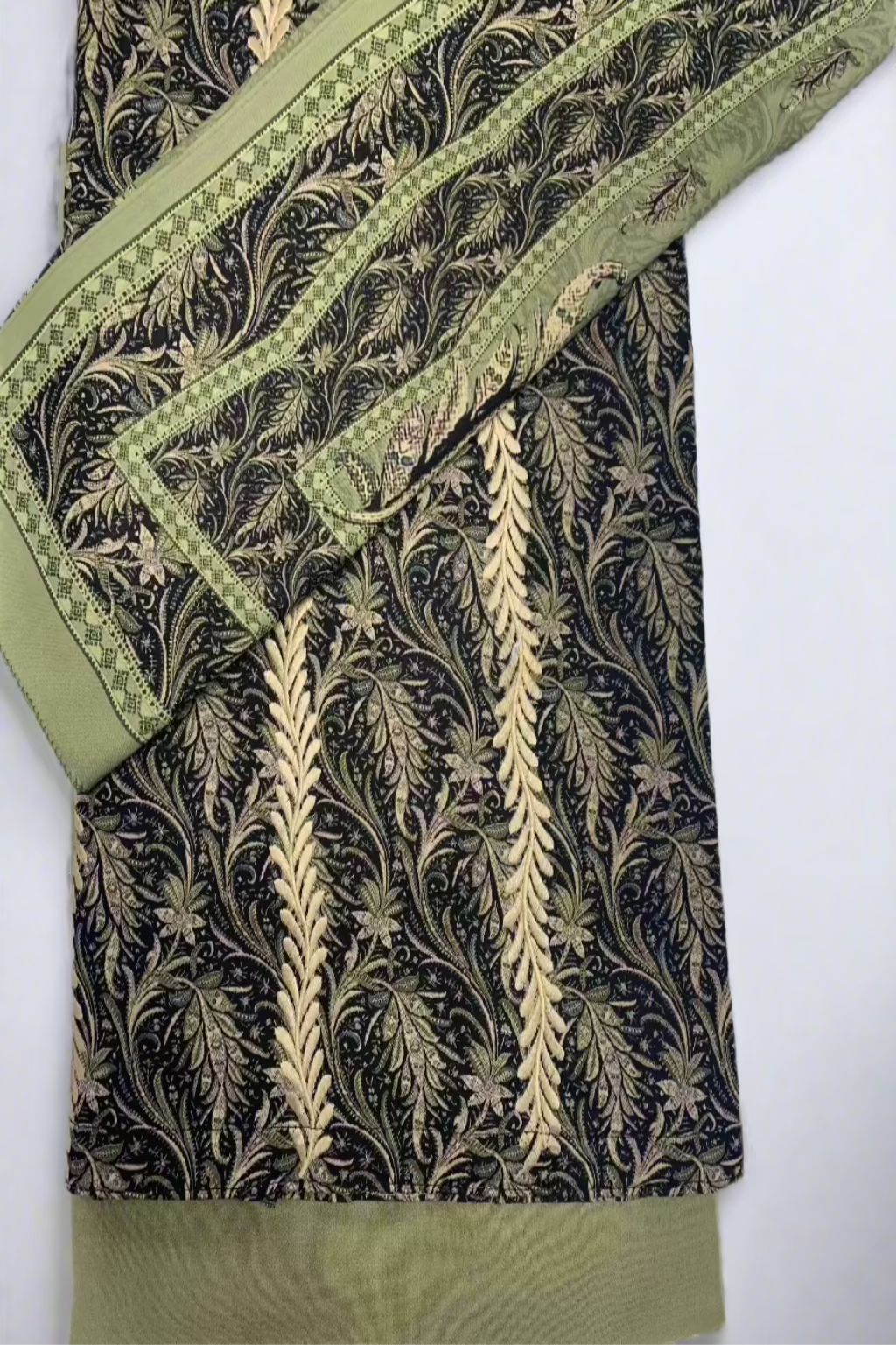 153 Leaf Print Embroidered Alpine 3pc Warm Unstitched Suit