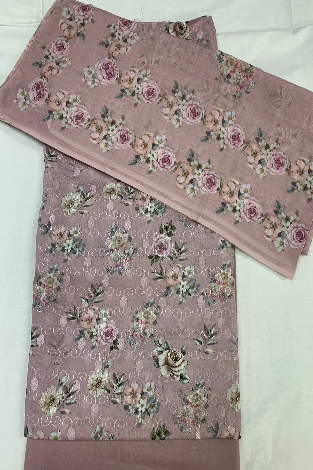 124 Floral Print Embroidery Cotton 3pc Unstitched Suit