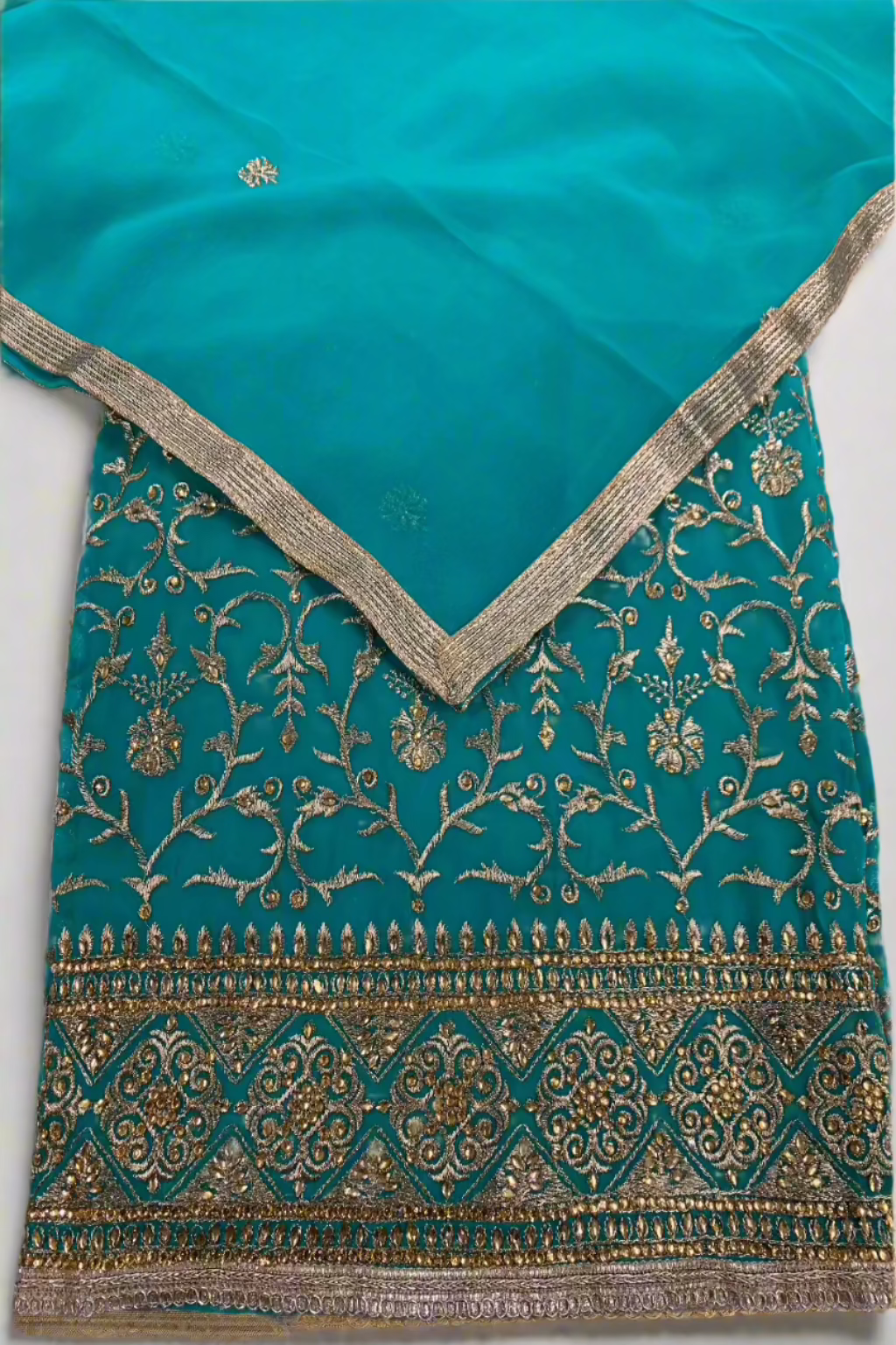 5957 Gold Embroidery & Gems Chiffon 4pc Unstitched Fancy Suit