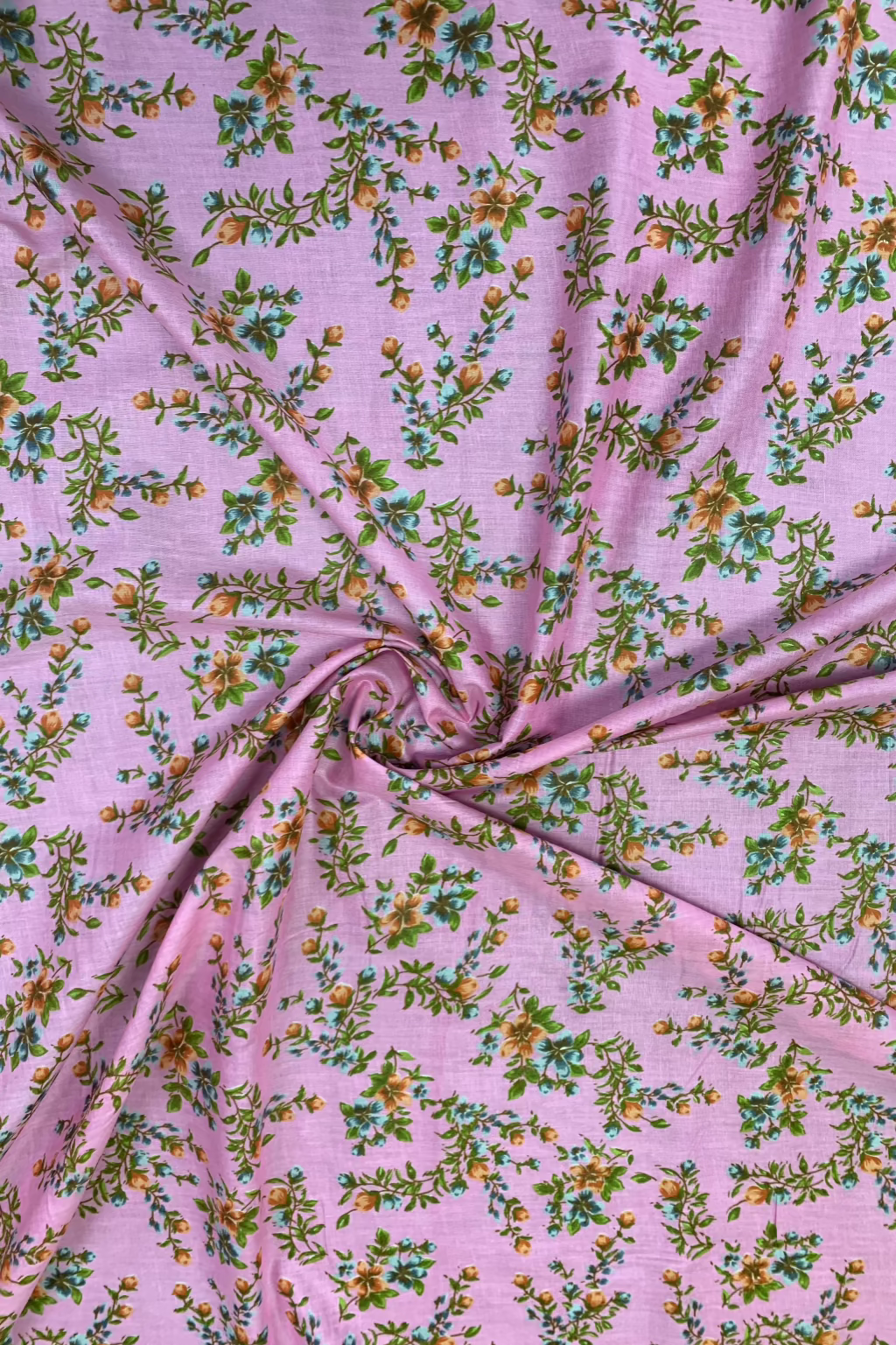D61 Ditsy Flower Print Polycotton Loose Fabric Per Metre