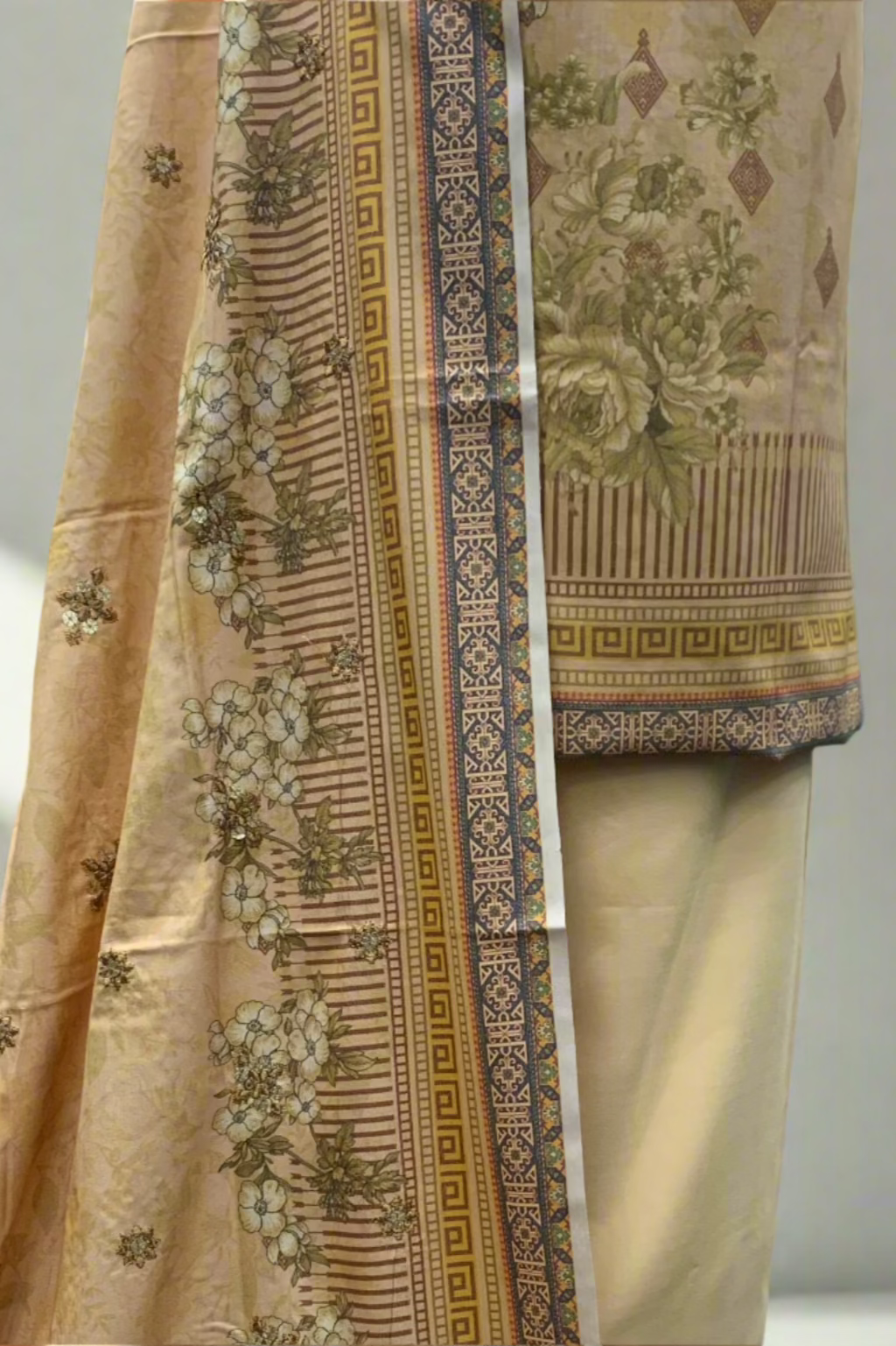 NF1 Floral Embroidery Printed Alpine 3pc Unstitched Warm Suit