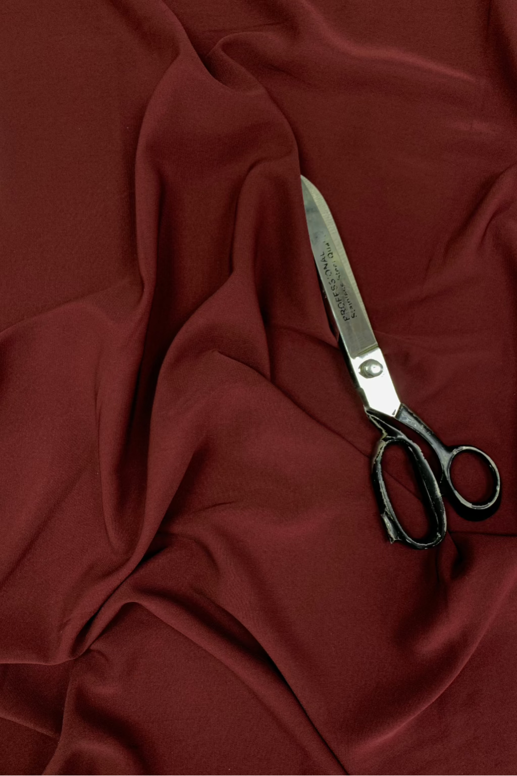 Plain Polyester Loose Abaya Fabric Per Metre