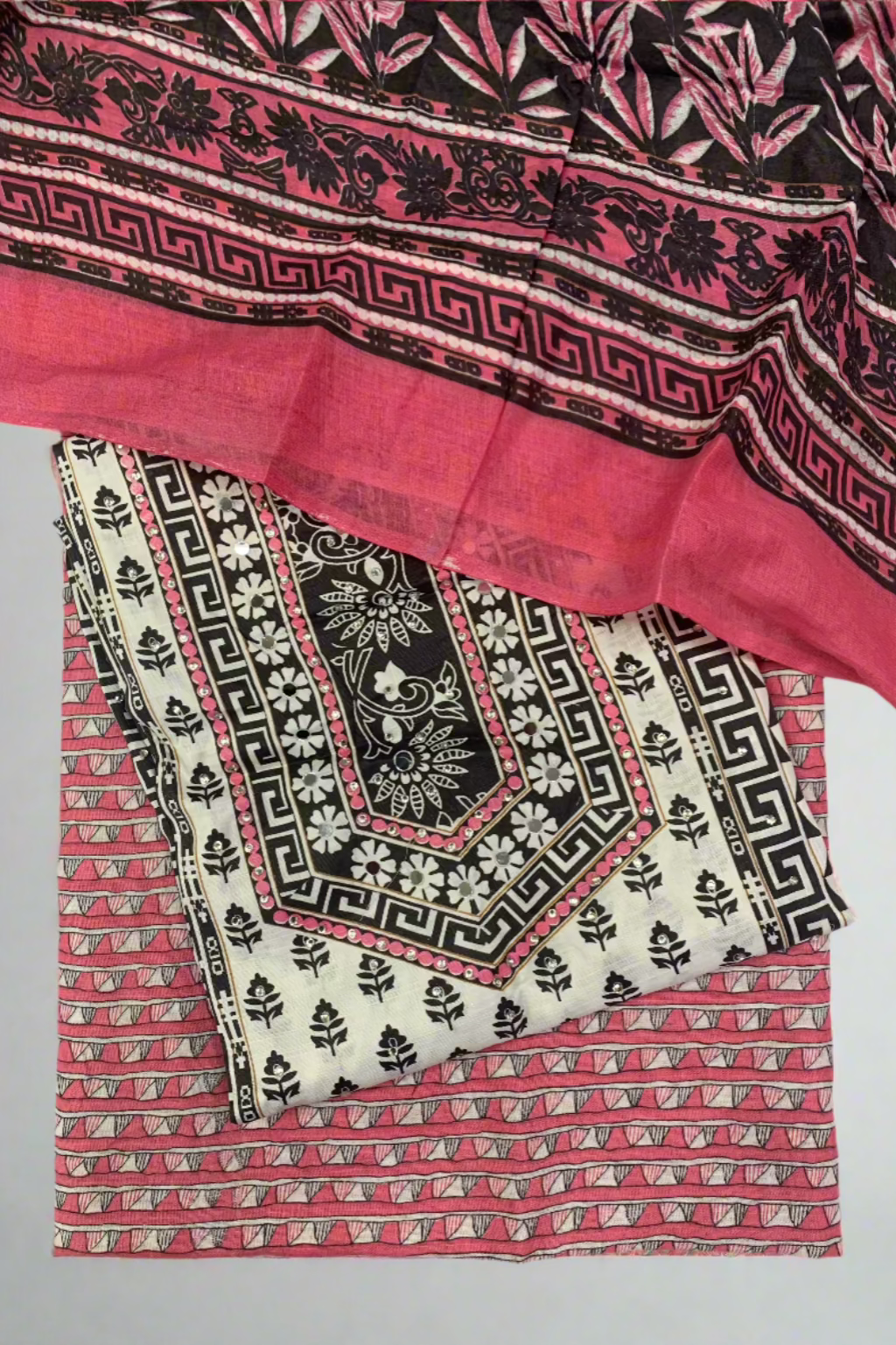 9527 Floral Print Cotton 3pc Unstitched Suit with Diamante