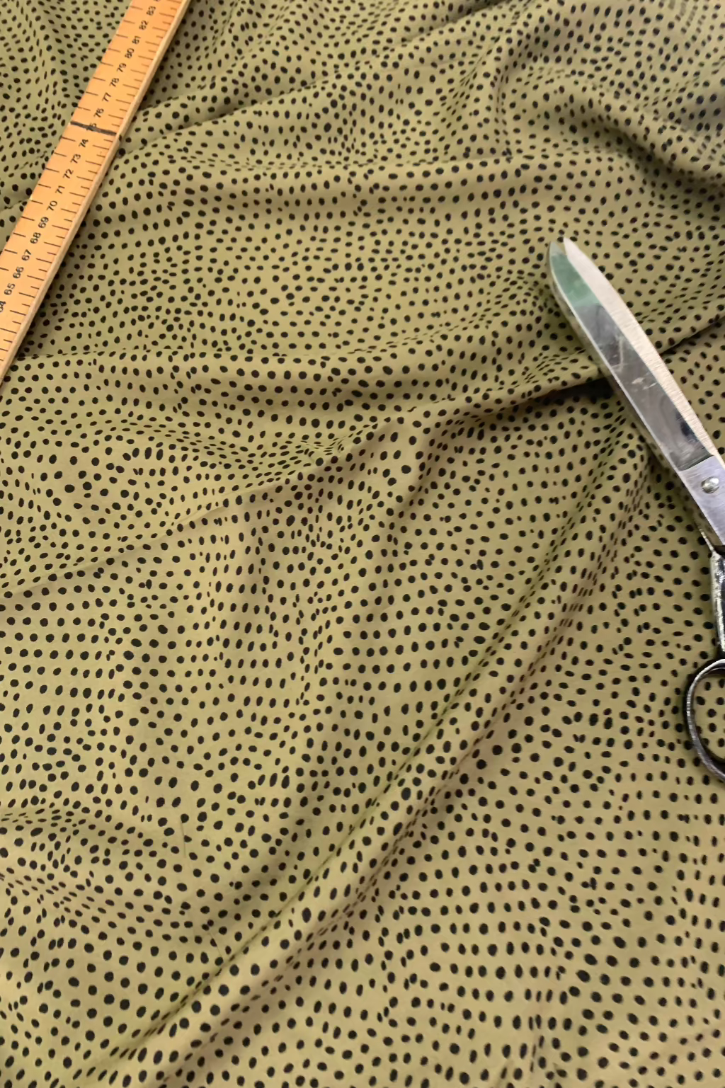 Printed Loose Viscose Dress Fabric 4 Metres