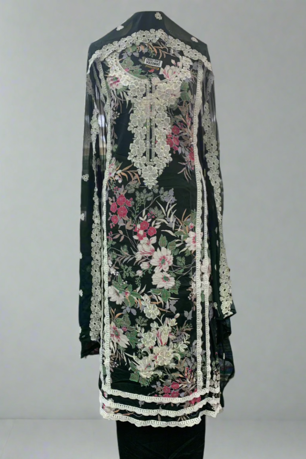 10882 Embroidery & Lace Detail Floral Cotton 3pc Unstitched Suit