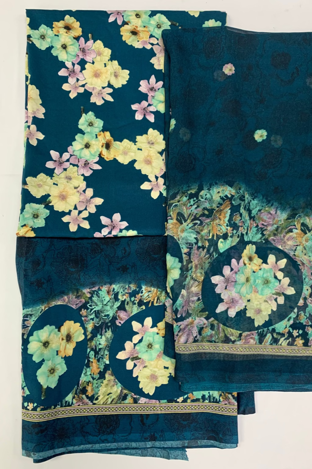 325 Flower Print 3pc Unstitched Crepe Suit