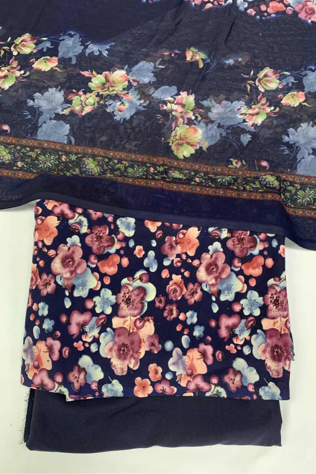 331 Flower Print 3pc Unstitched Crepe Suit