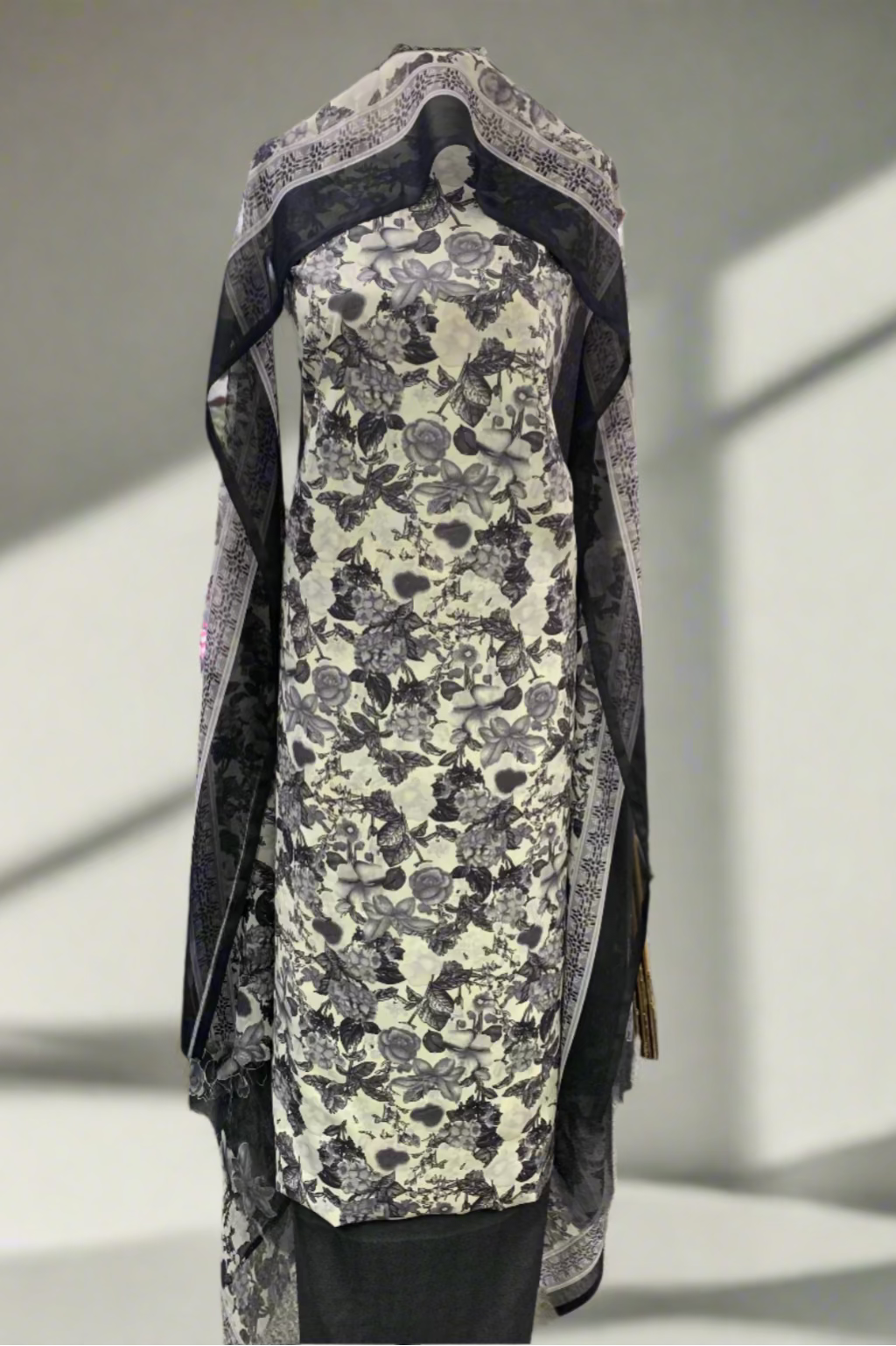 D163 Floral Print 3pc Unstitched Crepe Suit