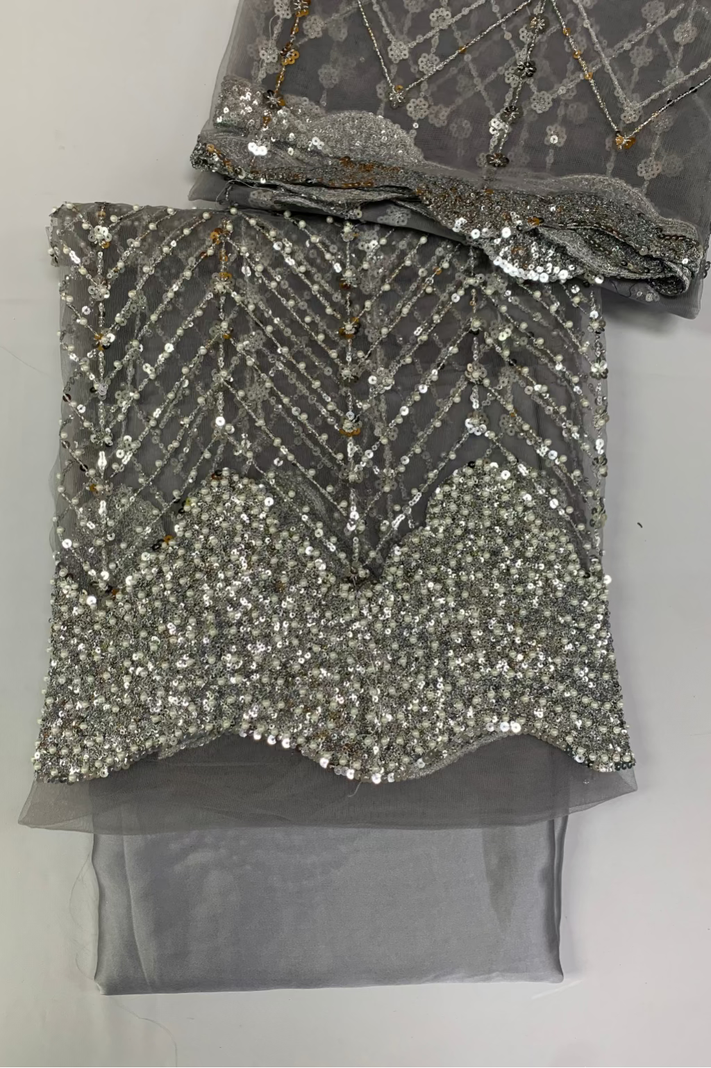 2200 Pearls & Sequin 4pc Net Heavy Party Suit