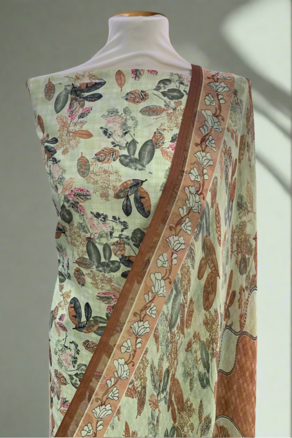 D164 Leaf Print 3pc Unstitched Crepe Suit