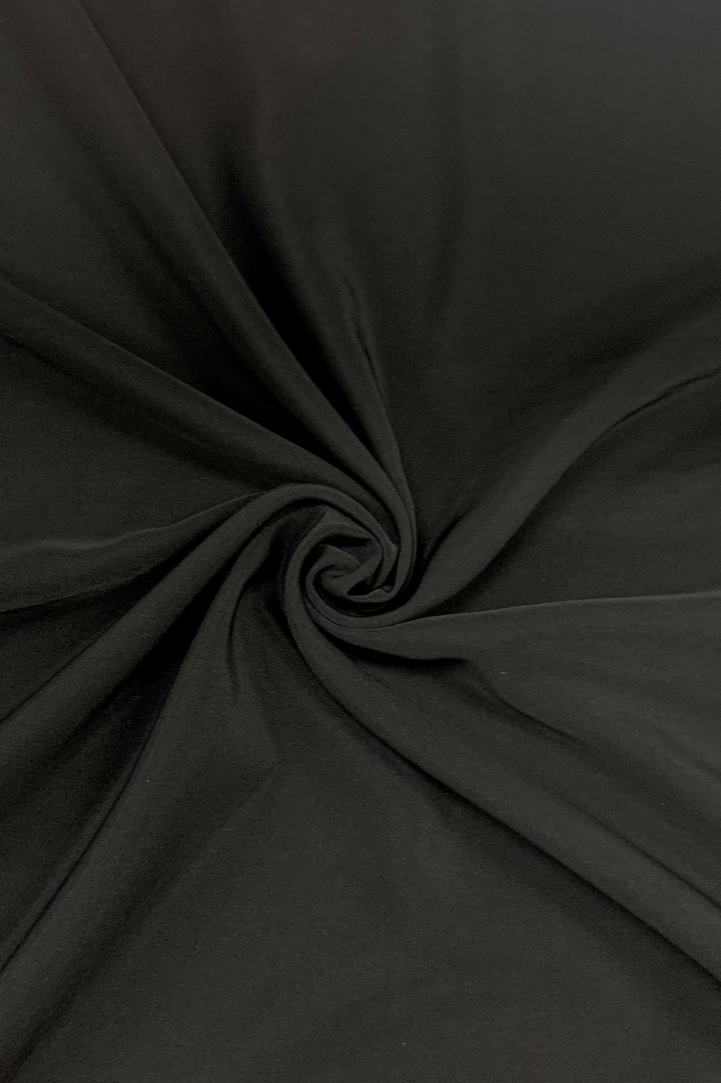 PF2 58" Wide Polyester Loose Suiting Fabric Per Metre