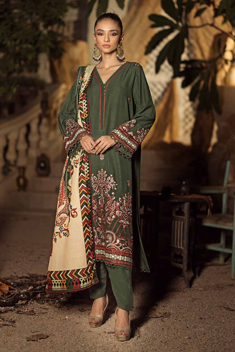 Unstitched Digital Printed Karandi Salwar Kameez Suit Gul Ahmed AY-32018