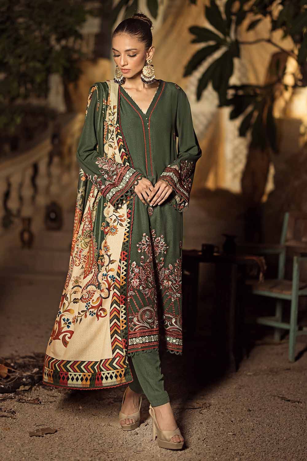Unstitched Digital Printed Karandi Salwar Kameez Suit Gul Ahmed AY-32018