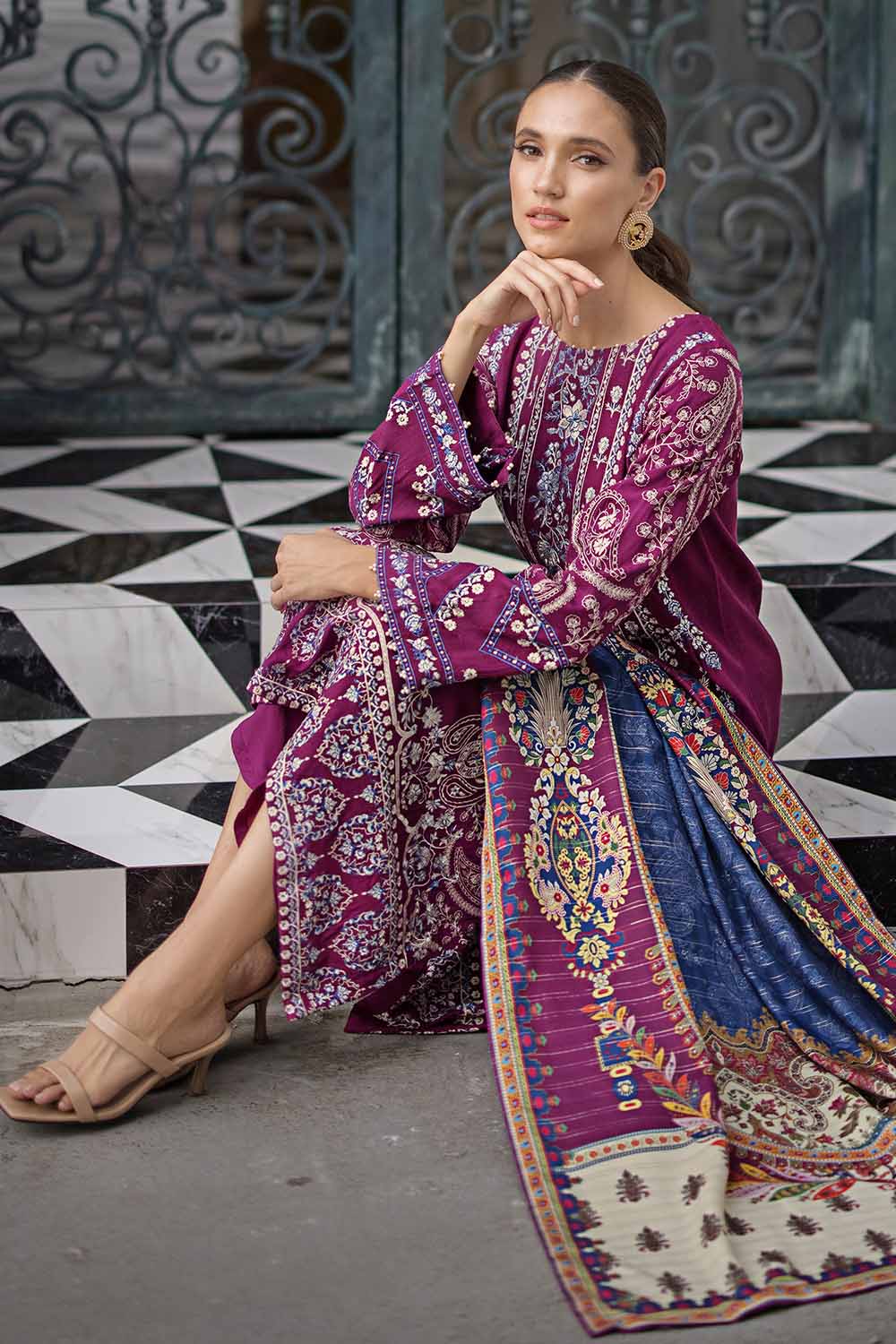 Unstitched Digital Twill Zari Shawl Salwar Kameez Suit Gul Ahmed AP-32013