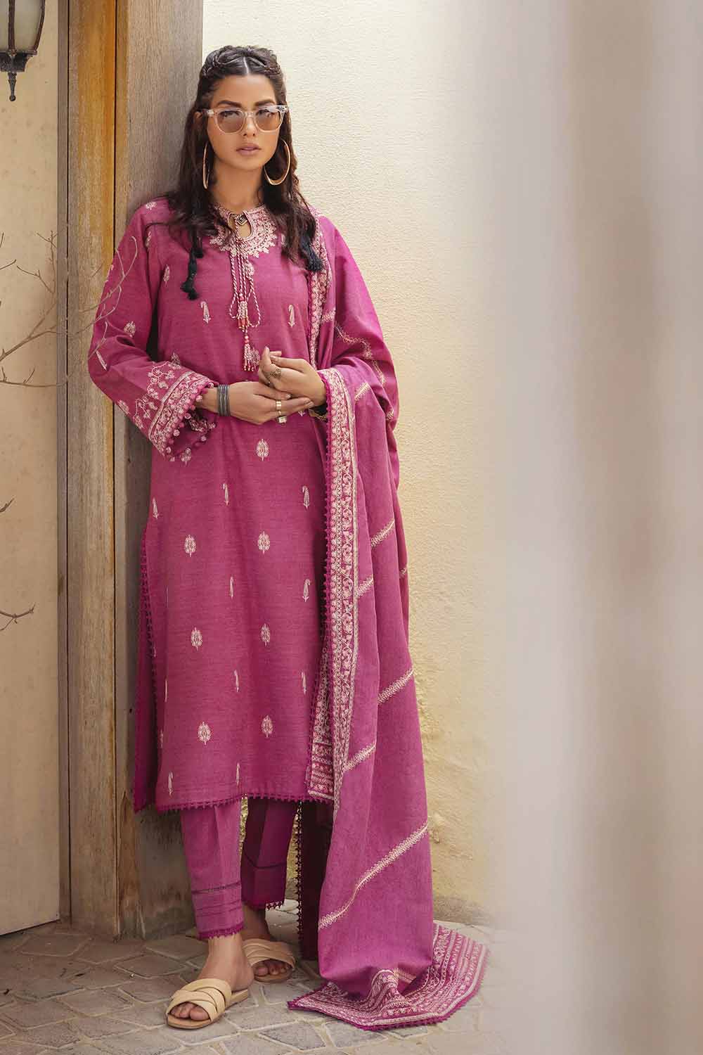 Unstitched Embroidered Linen Salwar Kameez Suit Gul Ahmed RC-32003