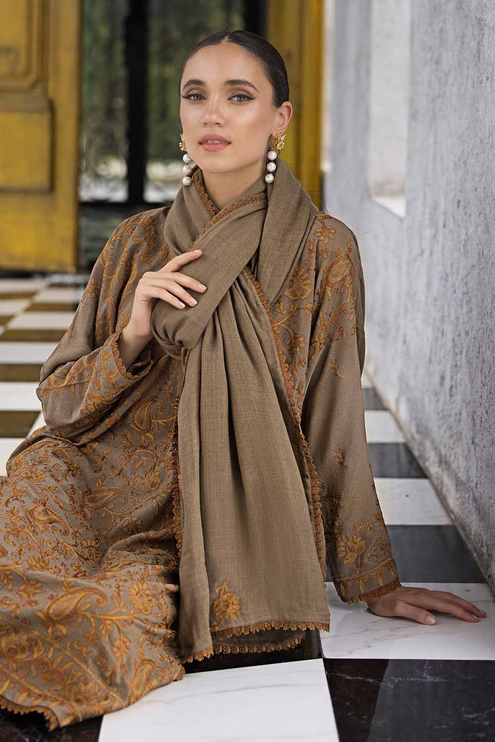 Unstitched Embroidered Pashmina Shawl Salwar Kameez Suit Gul Ahmed AP-32043