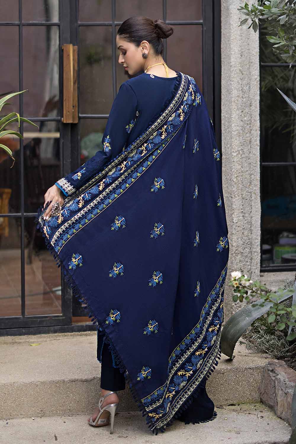 Unstitched Embroidered Pashmina Shawl Salwar Kameez Suit Gul Ahmed AP-32070