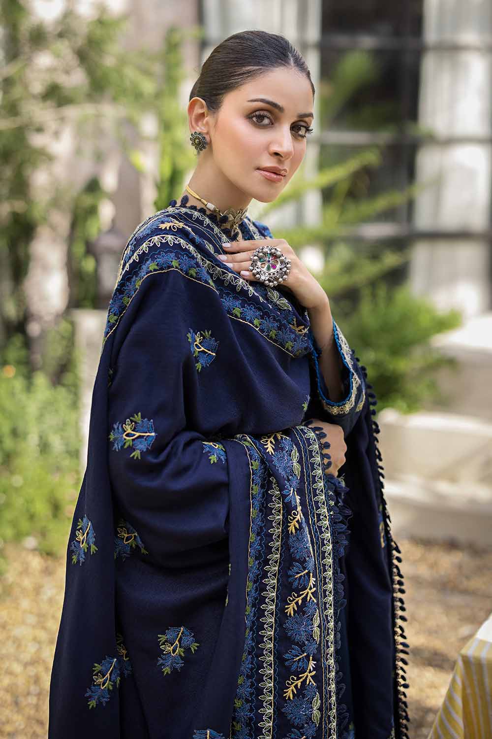 Unstitched Embroidered Pashmina Shawl Salwar Kameez Suit Gul Ahmed AP-32070