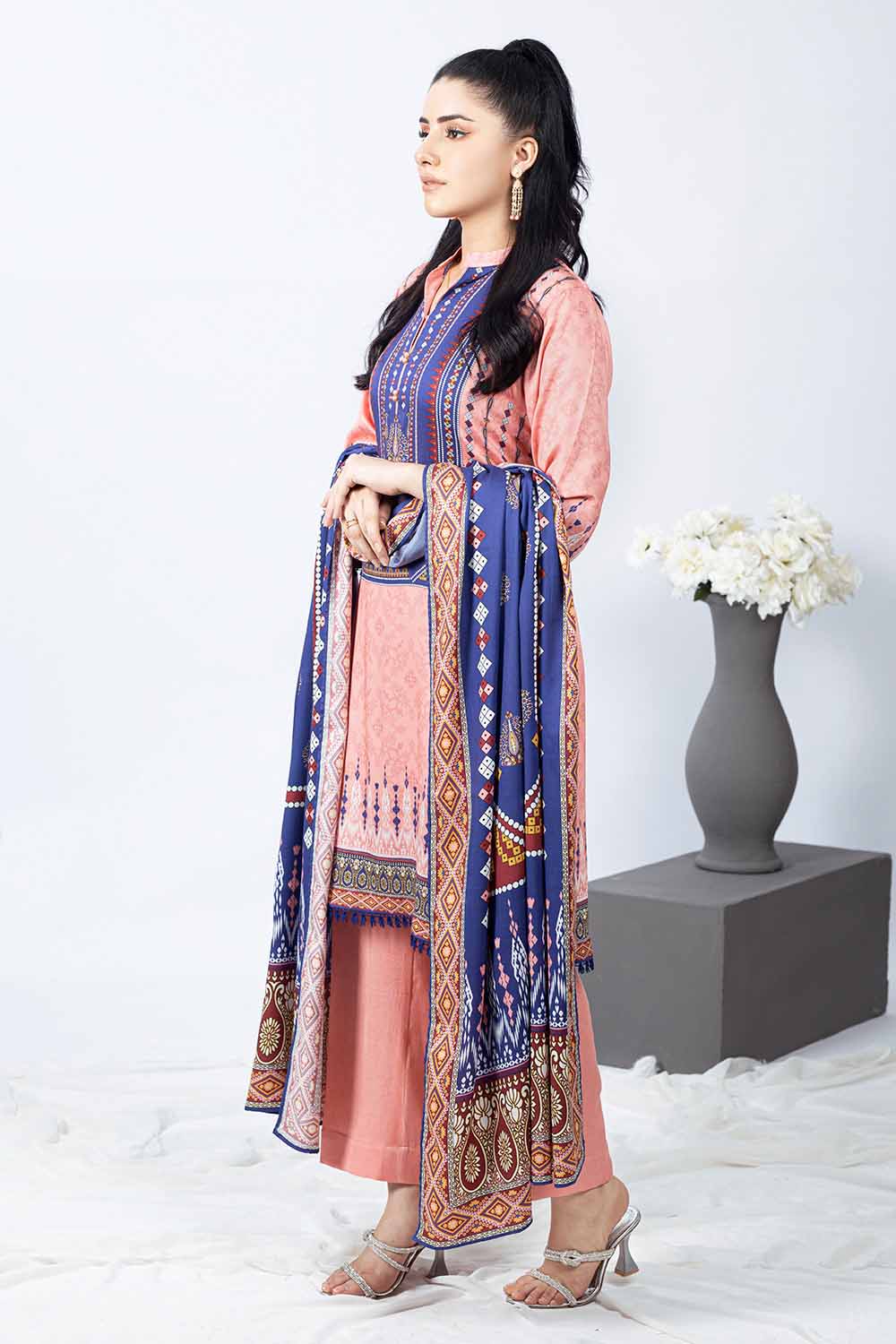 Unstitched Printed Cotail Salwar Kameez Suit Gul Ahmed WNS-32251 B