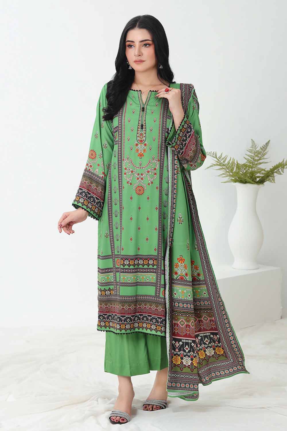 Unstitched Printed Cotail Salwar Kameez Suit Gul Ahmed WNS-32255 B