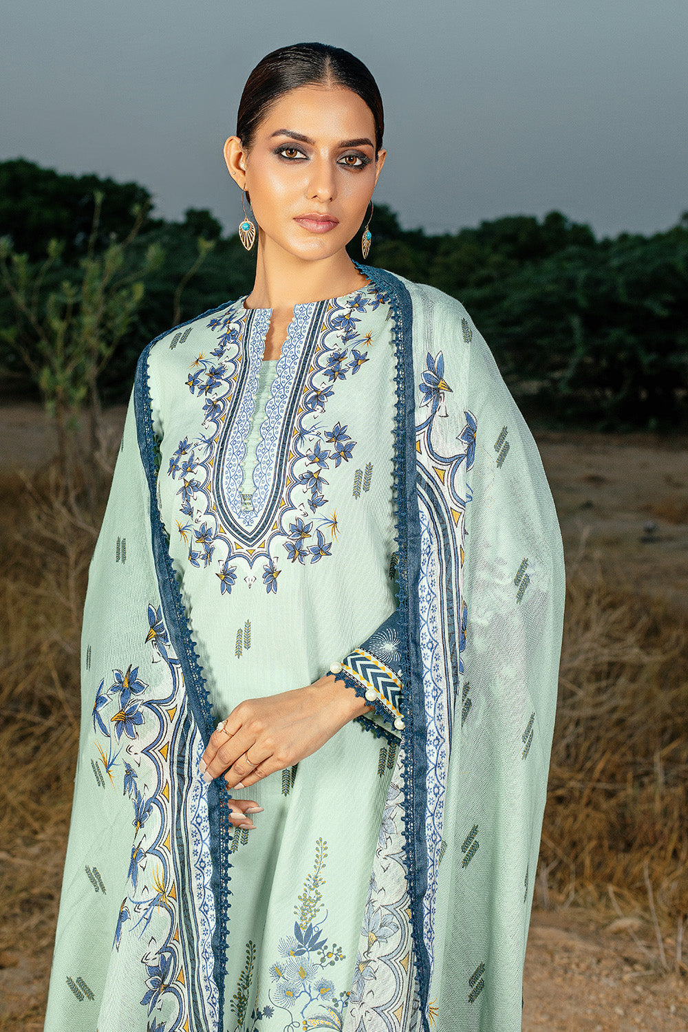 Unstitched Printed Cotton Net Salwar Kameez Suit Gul Ahmed CD-32004 A