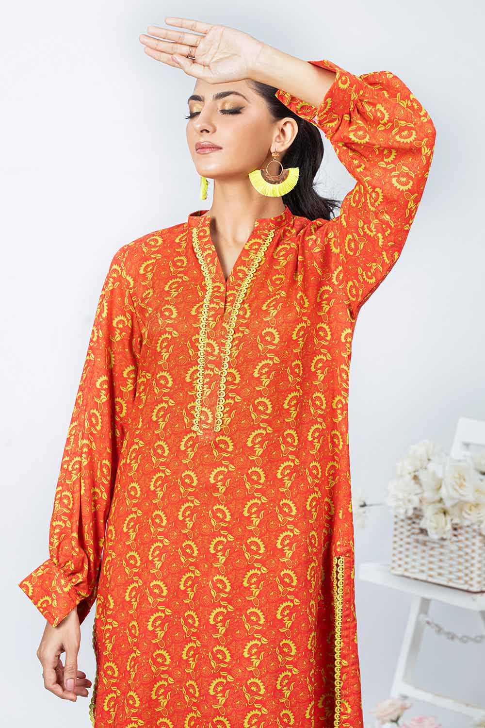 Unstitched Printed Twill Linen Salwar Kameez Suit Gul Ahmed WNST-32089