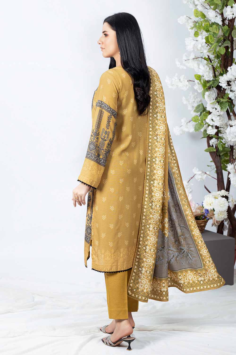 Unstitched Printed Karandi Salwar Kameez Suit Gul Ahmed WNS-32177