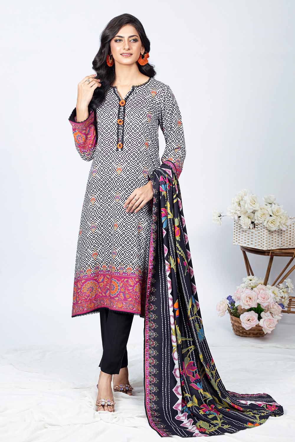 Unstitched Printed Linen Salwar Kameez Suit Gul Ahmed WNS-32229 A