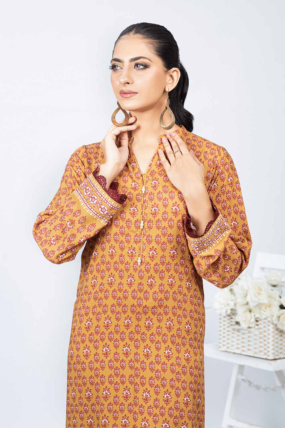 Unstitched Printed Linen Salwar Kameez Suit Gul Ahmed WNSS-32012