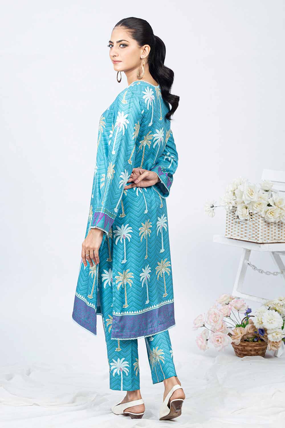 Unstitched Printed Twill Linen Salwar Kameez Suit Gul Ahmed WNSS-32013