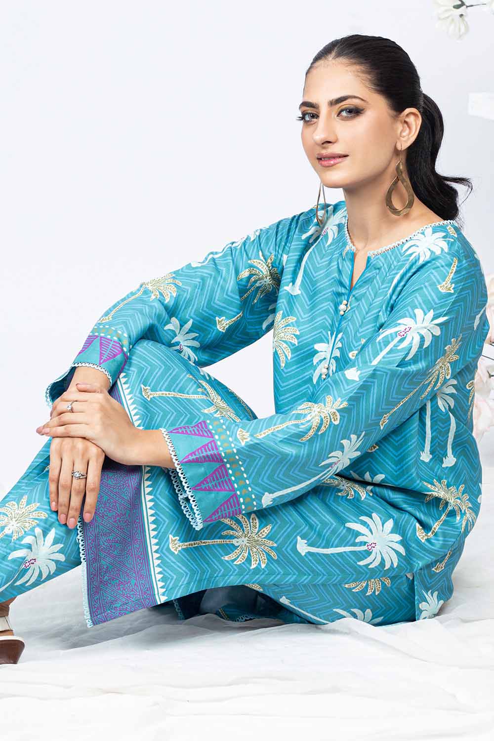 Unstitched Printed Twill Linen Salwar Kameez Suit Gul Ahmed WNSS-32013