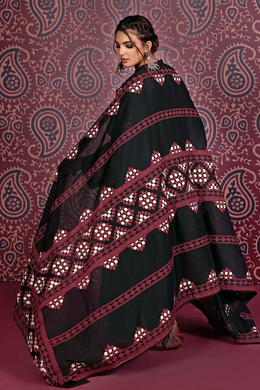 Unstitched Silver & Lacquer Printed Salwar Kameez Suit Gul Ahmed CN-32030