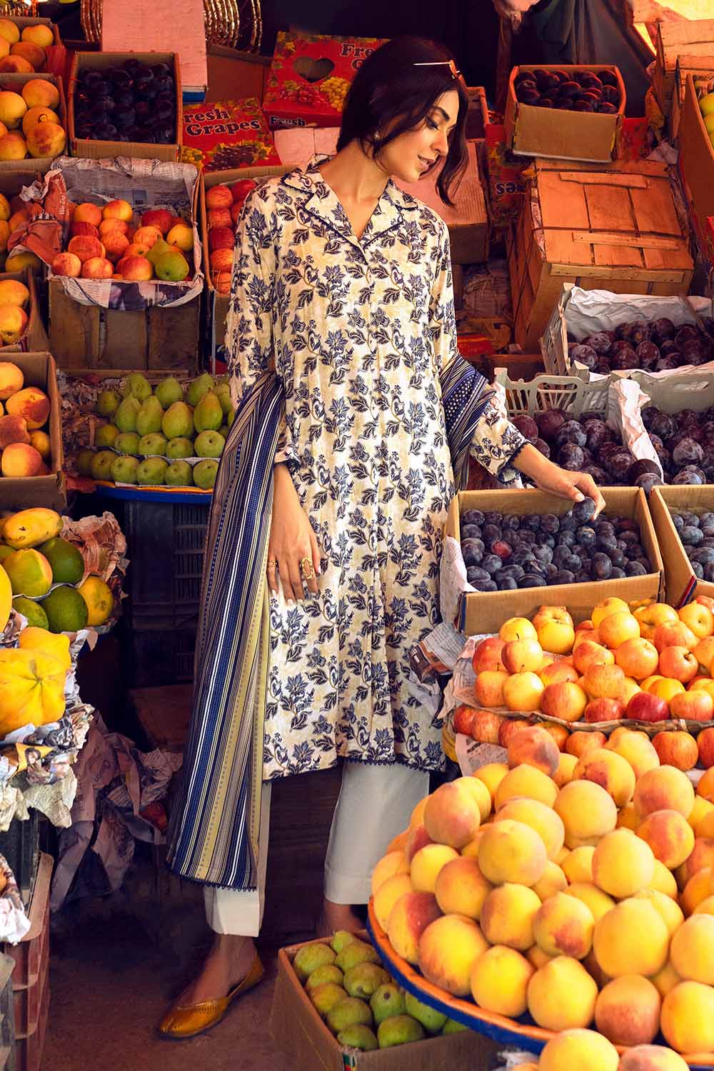 Unstitched Printed Linen Suit Salwar Kameez Gul Ahmed LT-32011 A