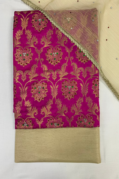 D24 Ladies Banarsi Jacquard Printed 3pc Unstitched Suit