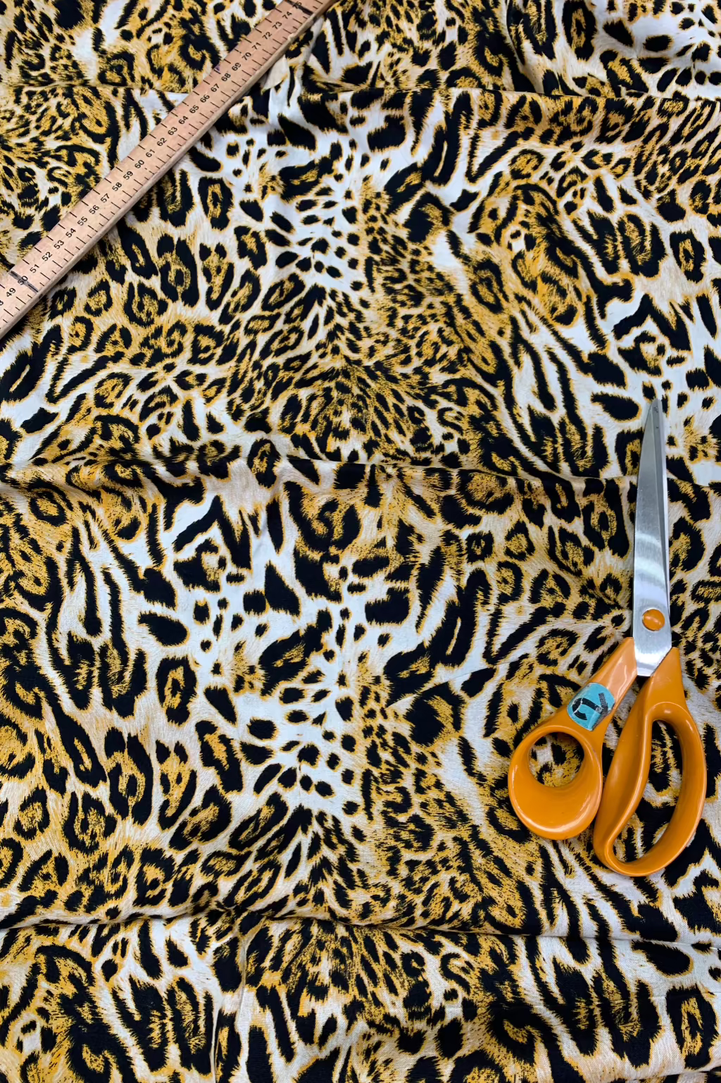 Quality Printed Loose Viscose Dress Fabric 4 Metres