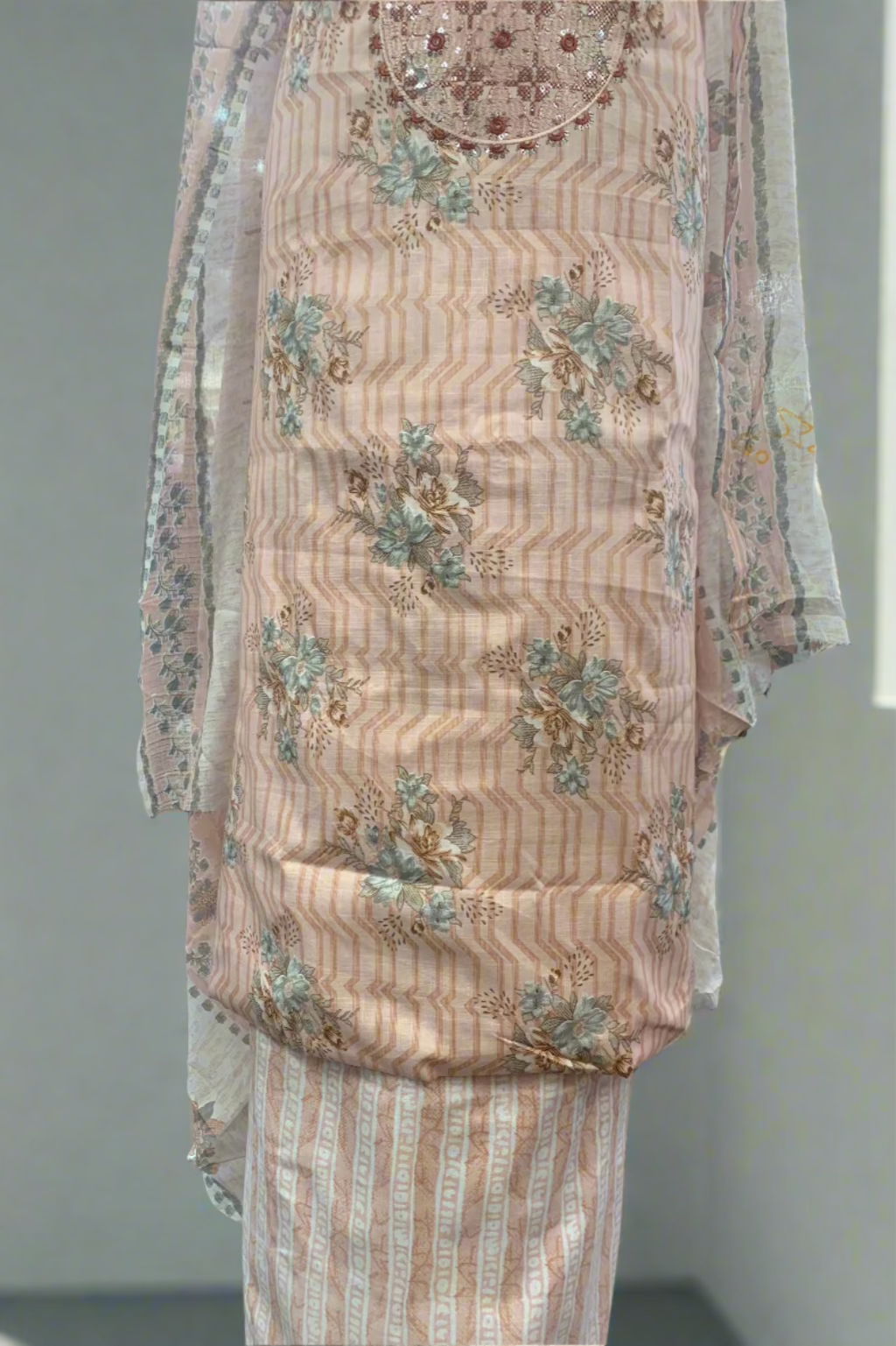 9924 Floral Print Embroidery Neckline Cotton 3pc Unstitched Suit