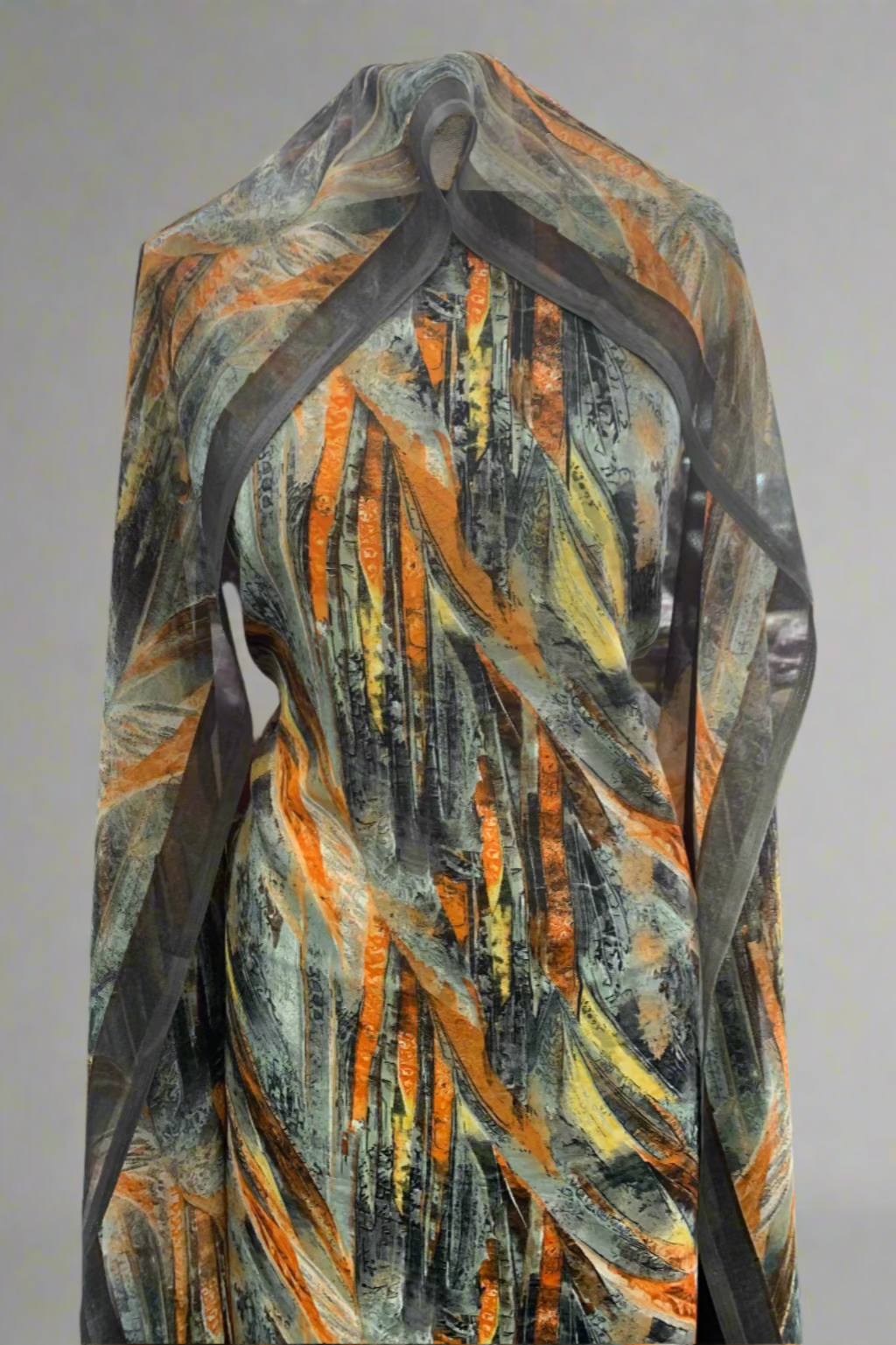 5980 Crepe Contemporary Print 3pc Unstitched Suit