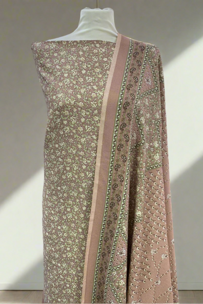 139 Ditsy Floral Print 3pc Warm Alpine Unstitched Suit