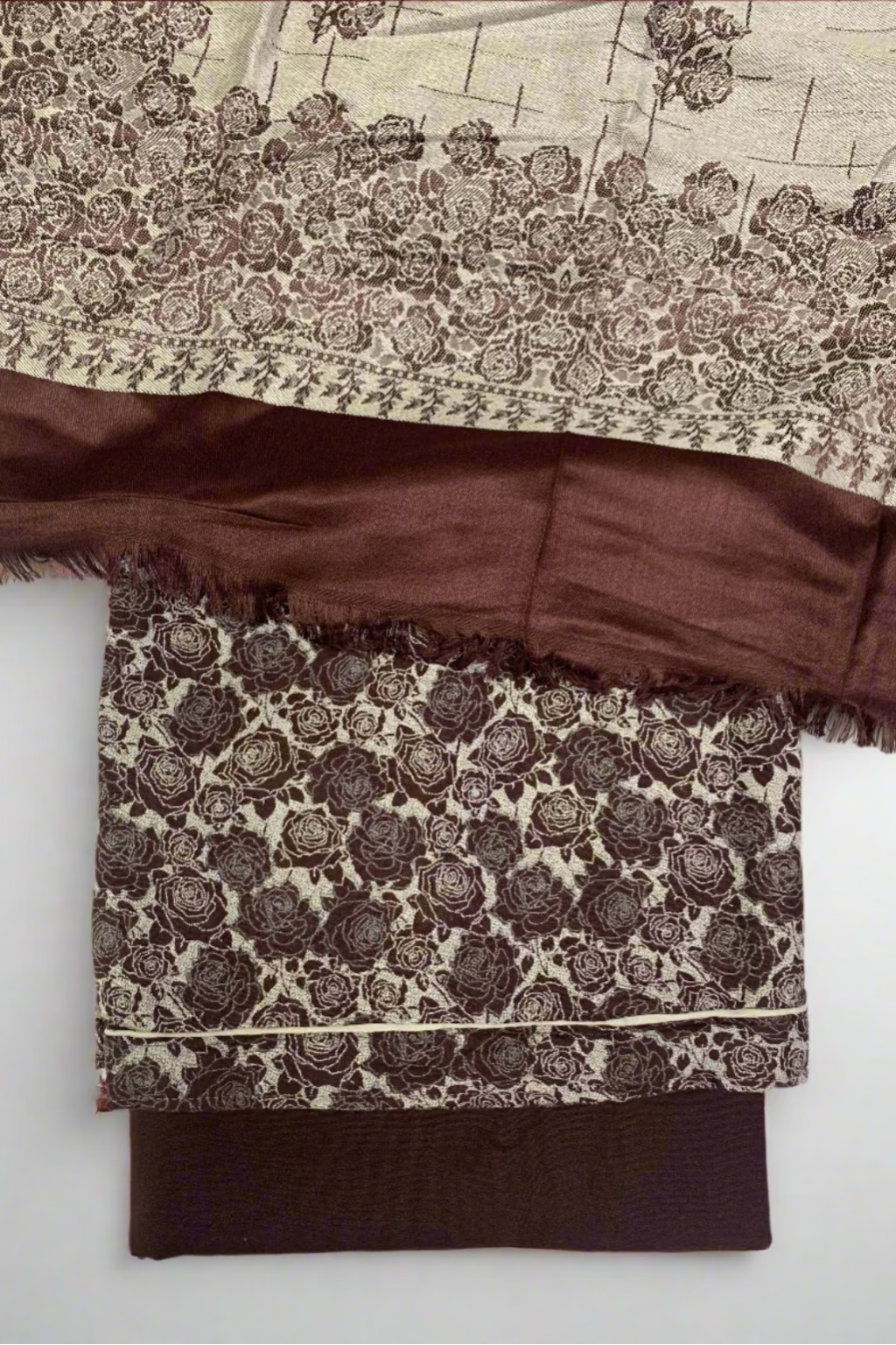 187 Flower Print 3pc Warm Alpine Unstitched Suit with Piped Border