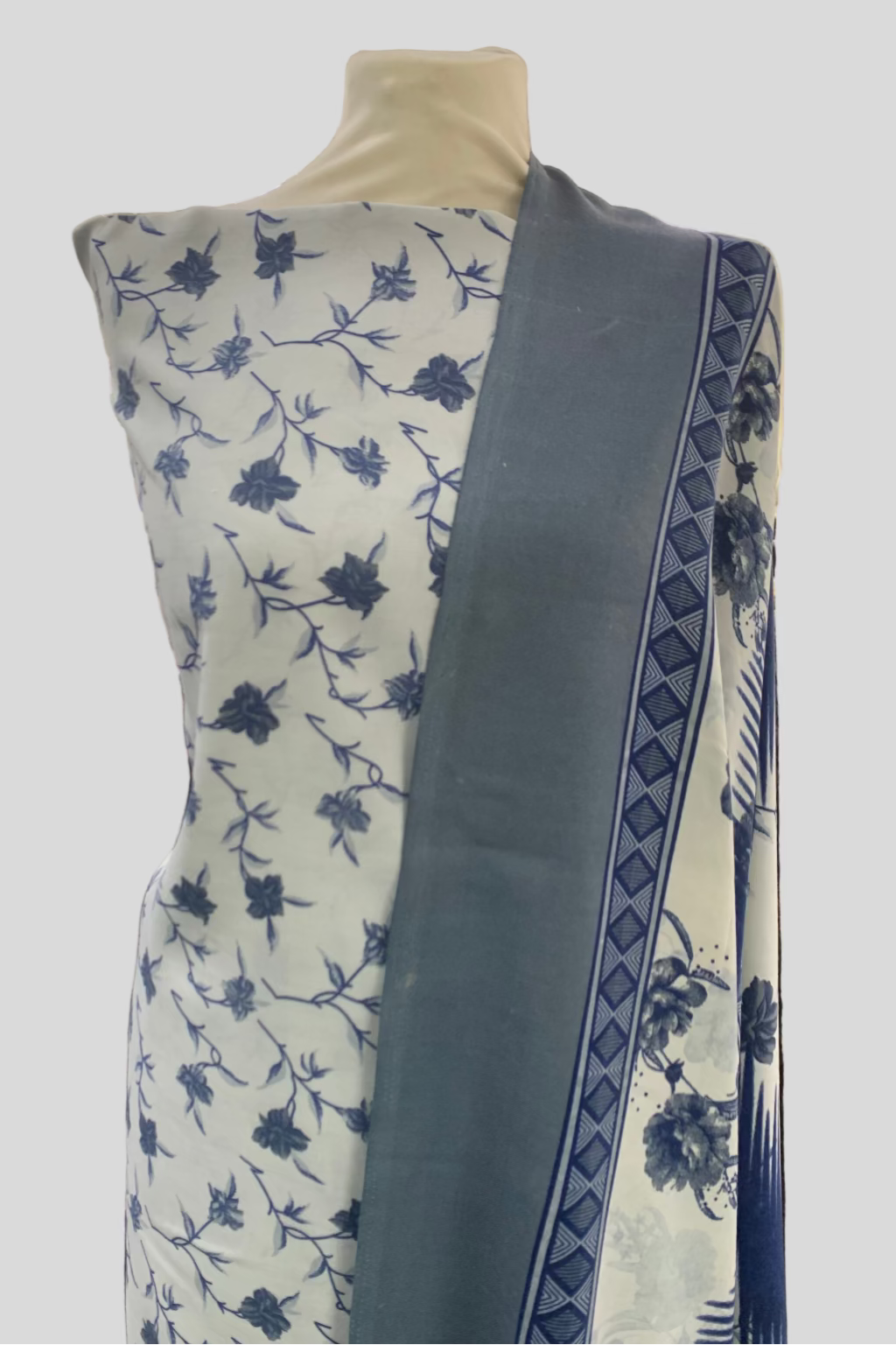 4656 Floral Print 3pc Warm Alpine Unstitched Suit